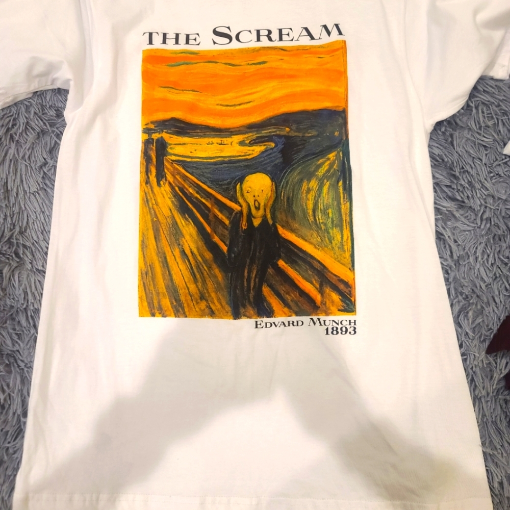 Art shirt screaming head